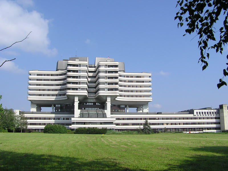 Честитка поводом Дана Војномедицинске академије